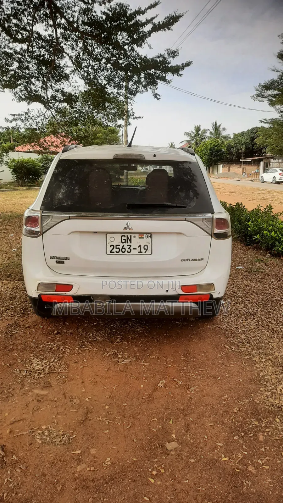 Mitsubishi Outlander 2016 White