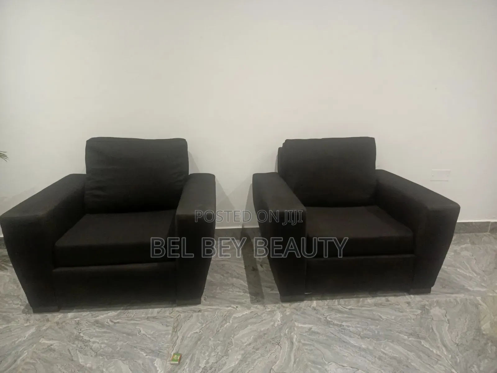 Black Love Seat FOR PICK UP