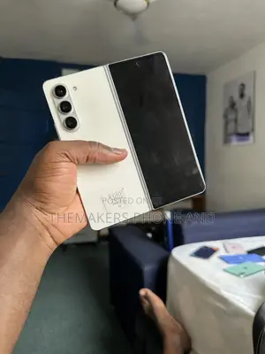 New Samsung Galaxy Z Fold 5 256 GB White