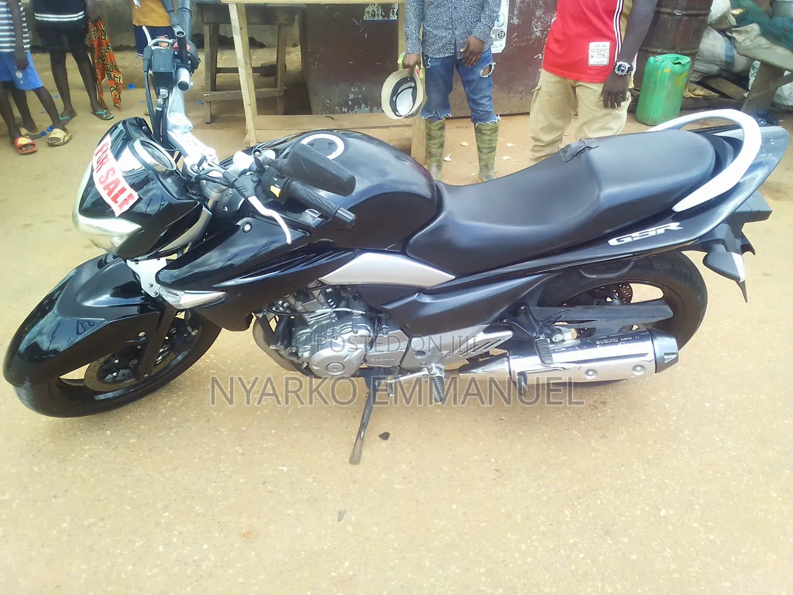 Suzuki GSR 2025 Black