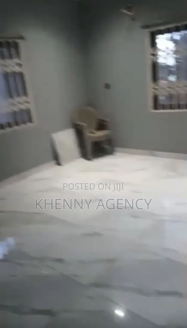 2bdrm Apartment in Oyibi, Valley View for rent