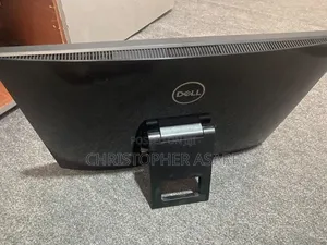 Dell Inspiron 27 All-in-One 8GB Intel Core i5 SSD 256GB