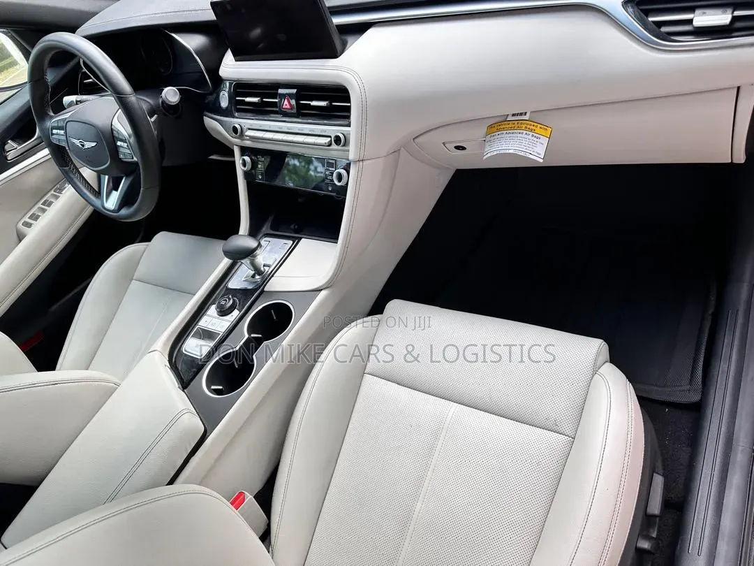 Hyundai Genesis 2024 Black
