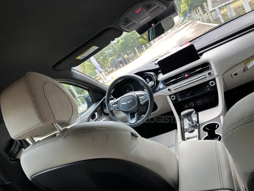 Hyundai Genesis 2024 Black