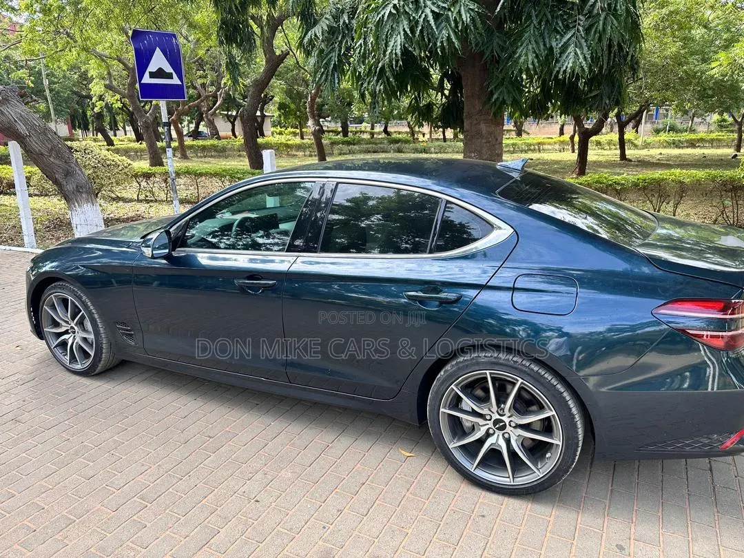 Hyundai Genesis 2024 Black