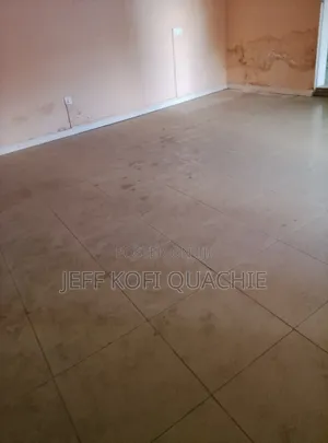 1bdrm Apartment in Quachie, Lincoln School Area for rent