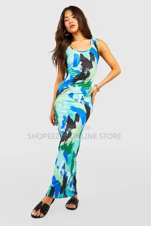 Abstract Scoop Neck Maxi Dress