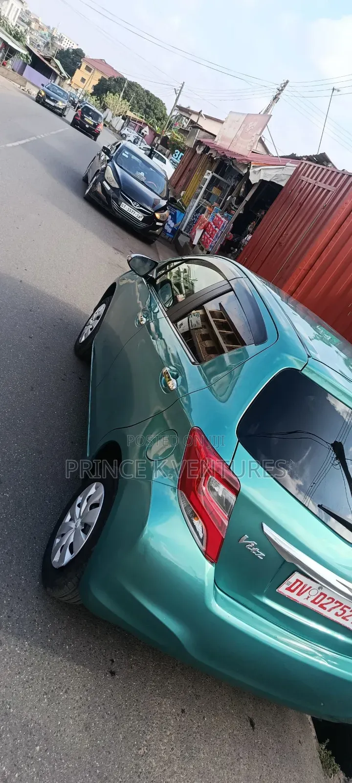 Toyota Vitz 2015 Green