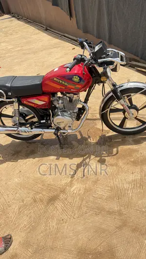 Royal RY125 2026 Red