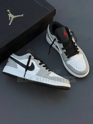 Nike Air Jordan 1 Low.