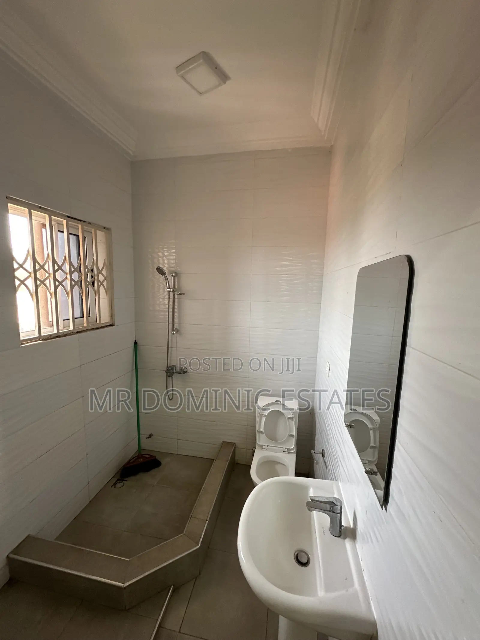 3bdrm Apartment in Mr Dominic Estates, Old Barrier for rent