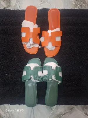 High Quality Ladies Designer Slippers