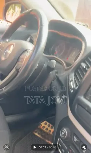 Jeep Cherokee Limited FWD 2016 Gray