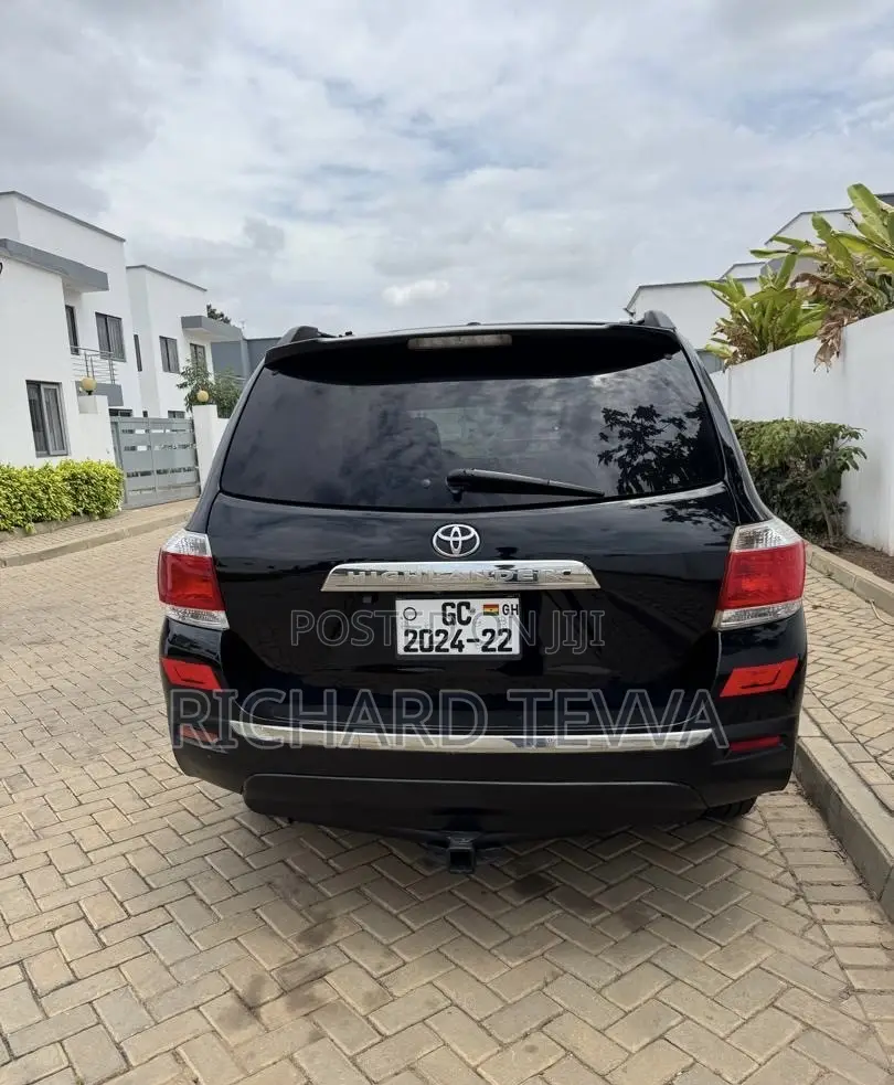 Toyota Highlander Limited 2012 Black