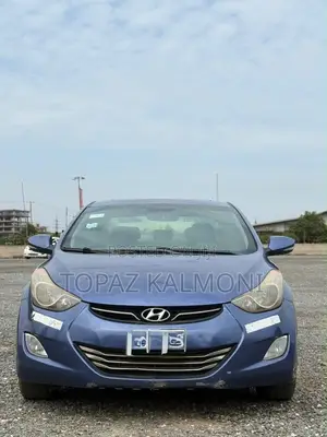 Hyundai Elantra Limited Sedan FWD (1.8L 4cyl 6A) 2013 Blue