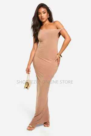 Petite Slinky Twist Shoulder Maxi Dress