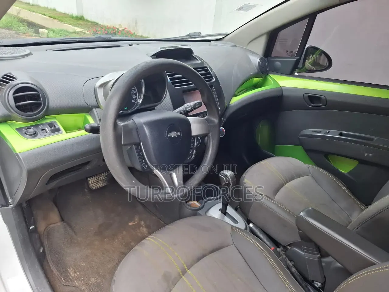 Chevrolet Spark 2015 White