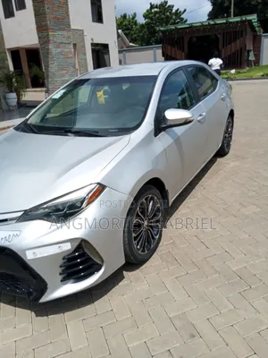 Toyota Corolla 2016 Silver