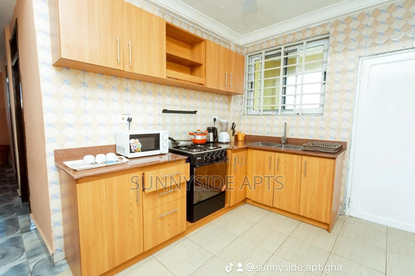 Furnished 2bdrm Apartment in Sunnyside Apartment, New Site for rent