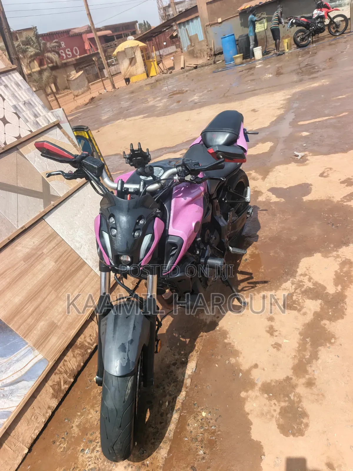 Yamaha MT-07 2024 Pink