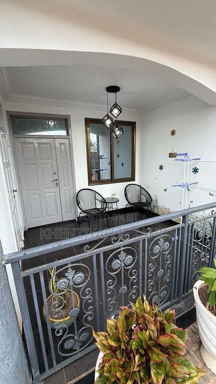 2bdrm Apartment in Adringanor, East Legon for rent