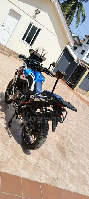Honda 2024 White