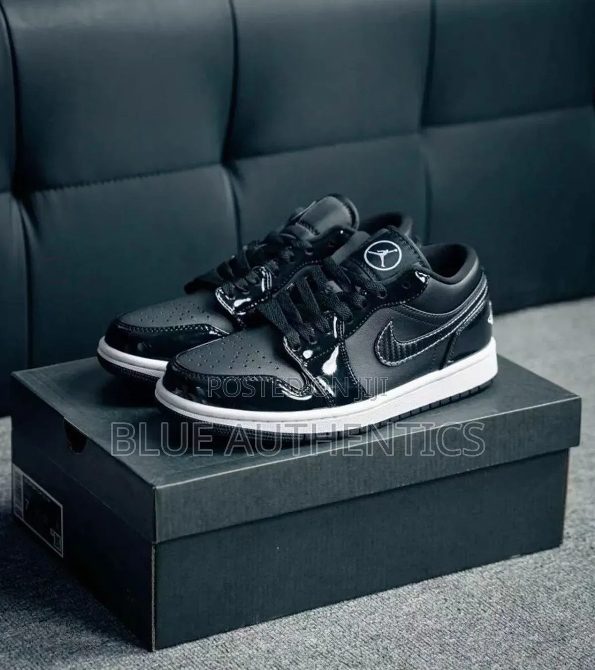 Air Jordan 1 Low - Different Colors.