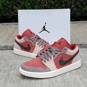 Air Jordan 1 Low - Different Colors.