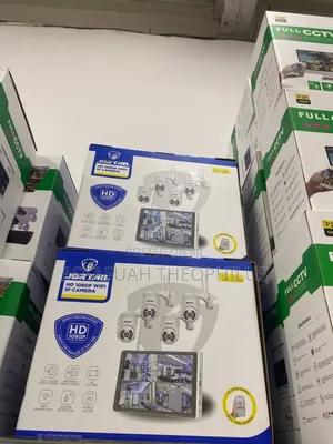 8 Cameras Full-Color and DVR Device