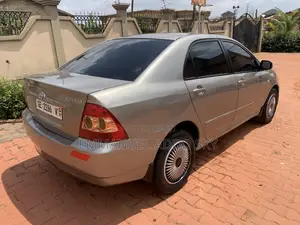 Toyota Corolla 2007 Brown