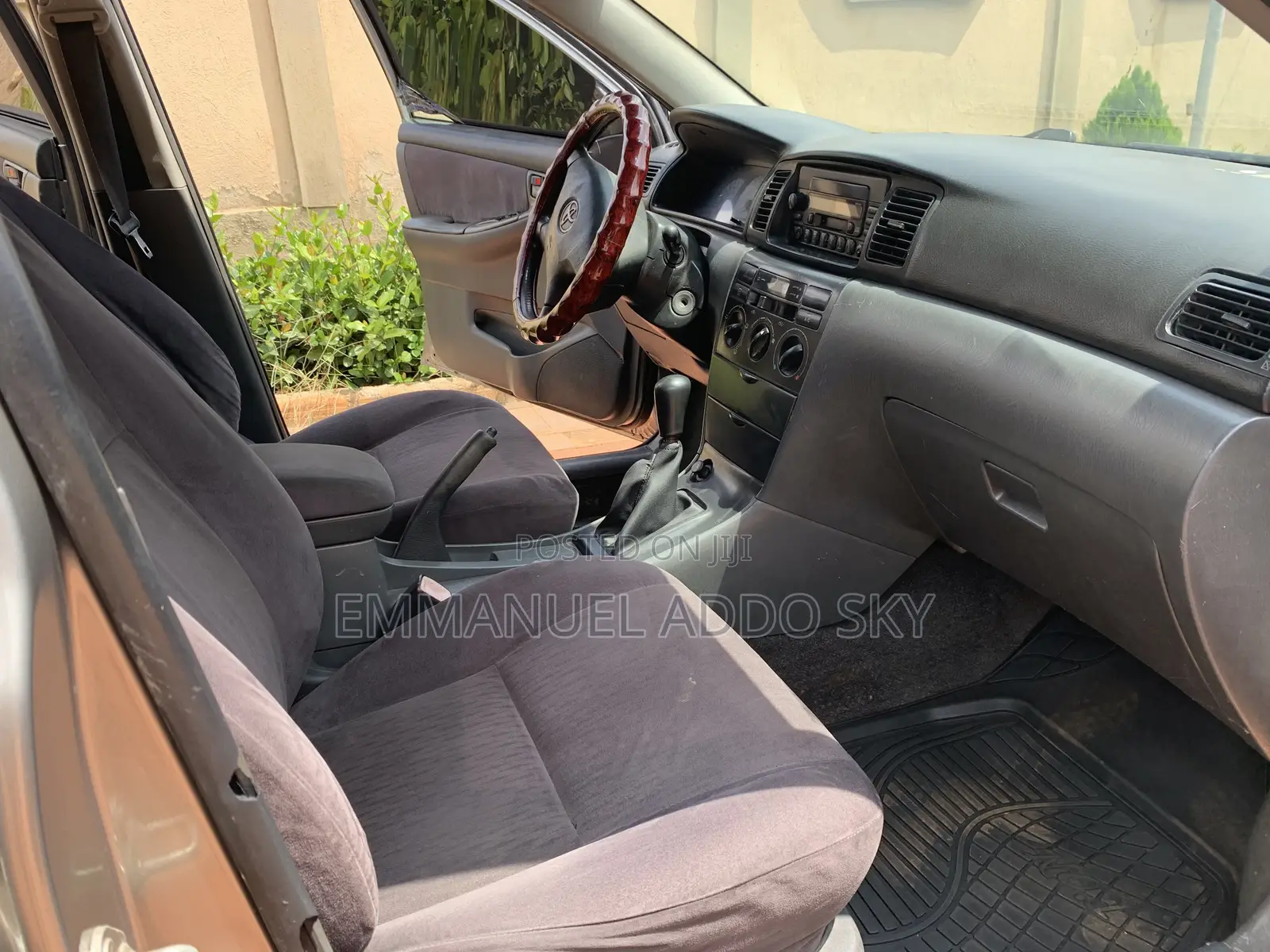 Toyota Corolla 2007 Brown