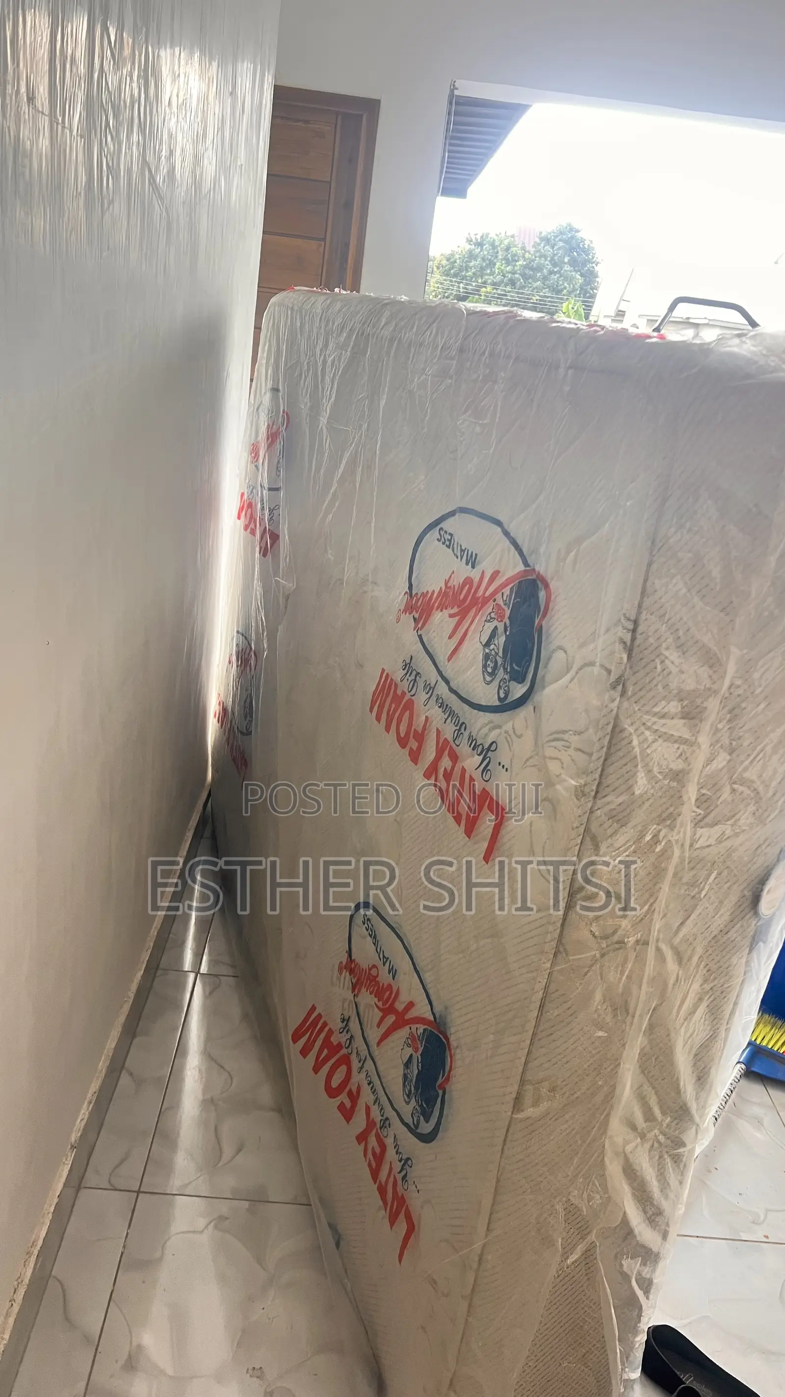 Latex Foam 12inches High Density Mattress