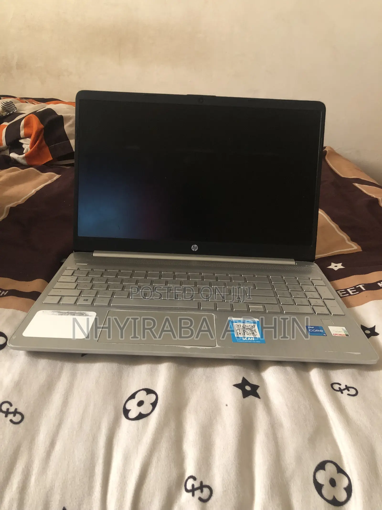 Laptop HP 15 16GB Intel Core i5 HDD+SSD 500GB