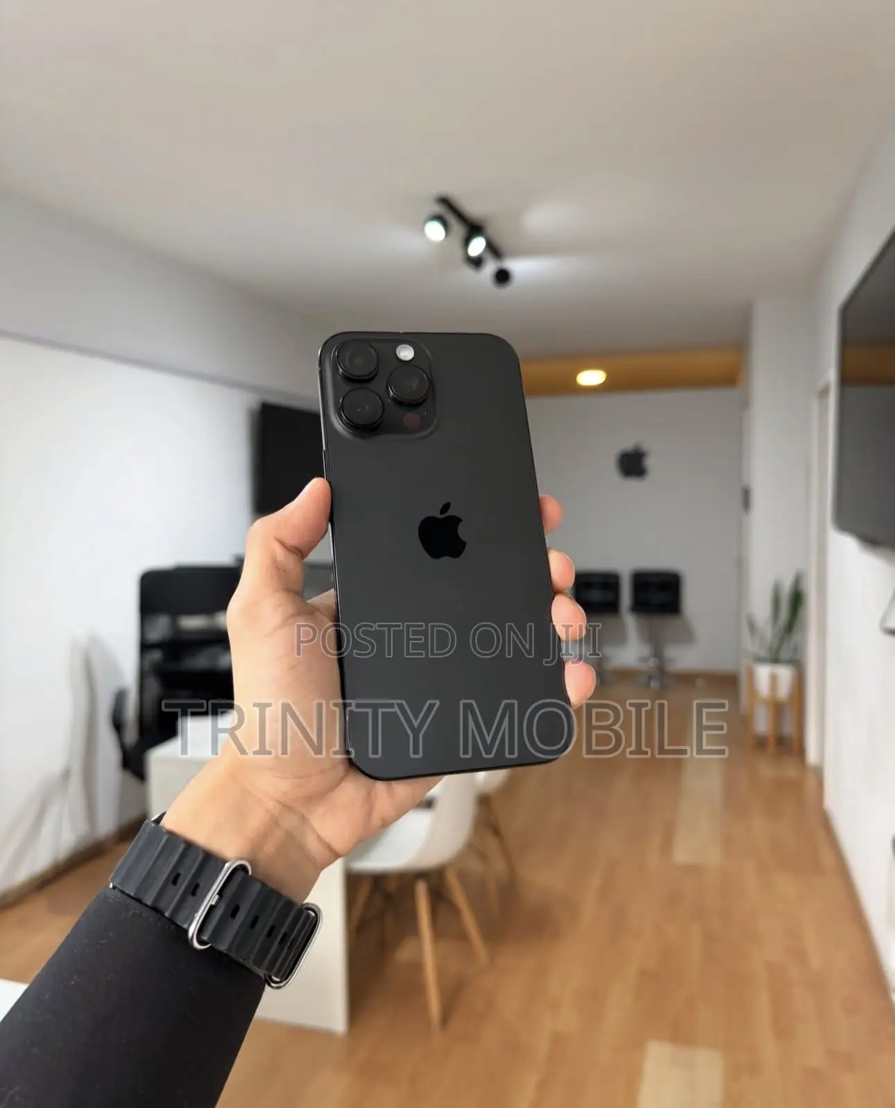 New Apple iPhone 16 Pro Max 1 TB Black