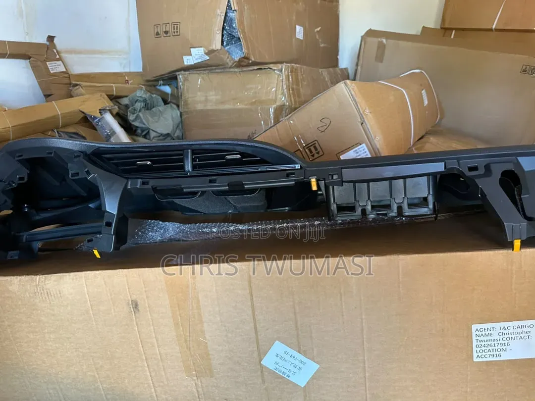 Toyota Vizt From 2015 to 2019 Dashboard