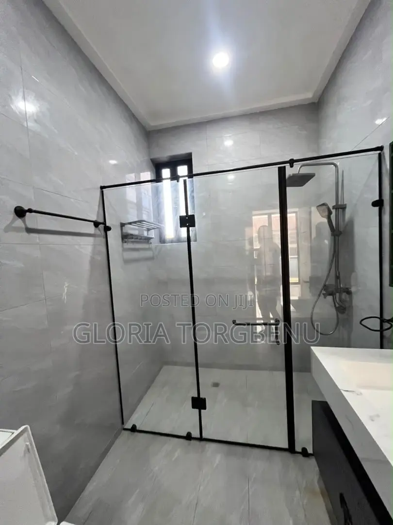 4bdrm House in East Legon for sale