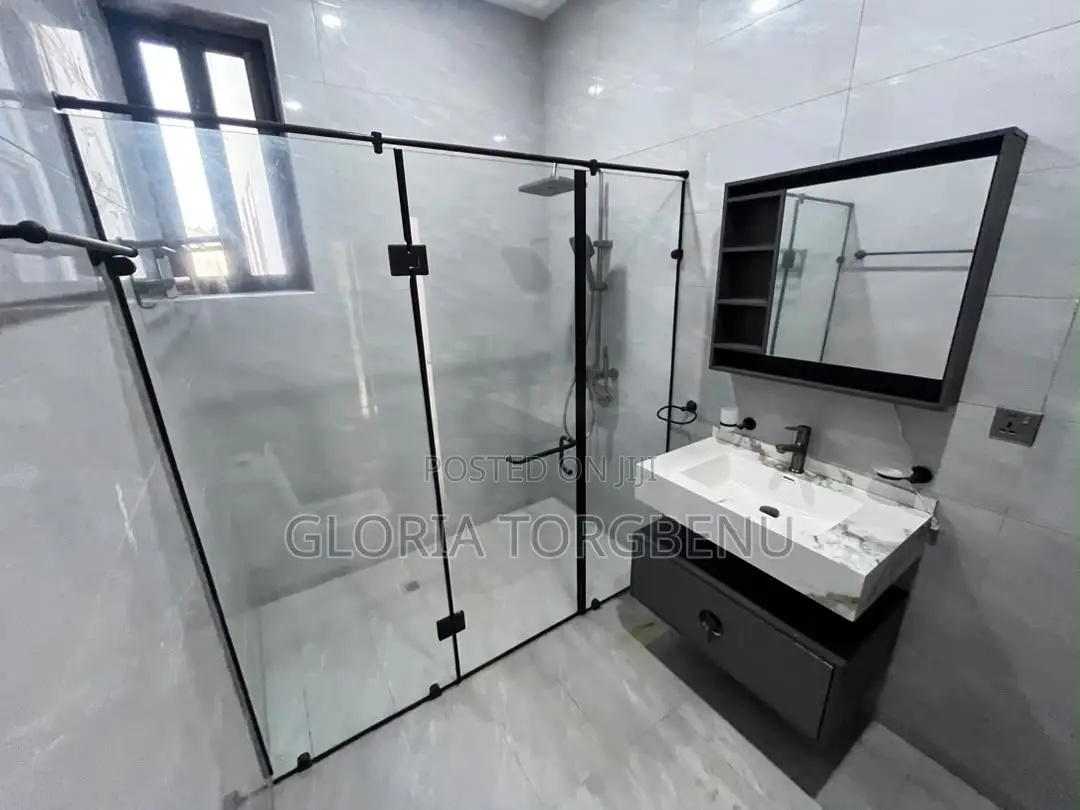 4bdrm House in East Legon for sale