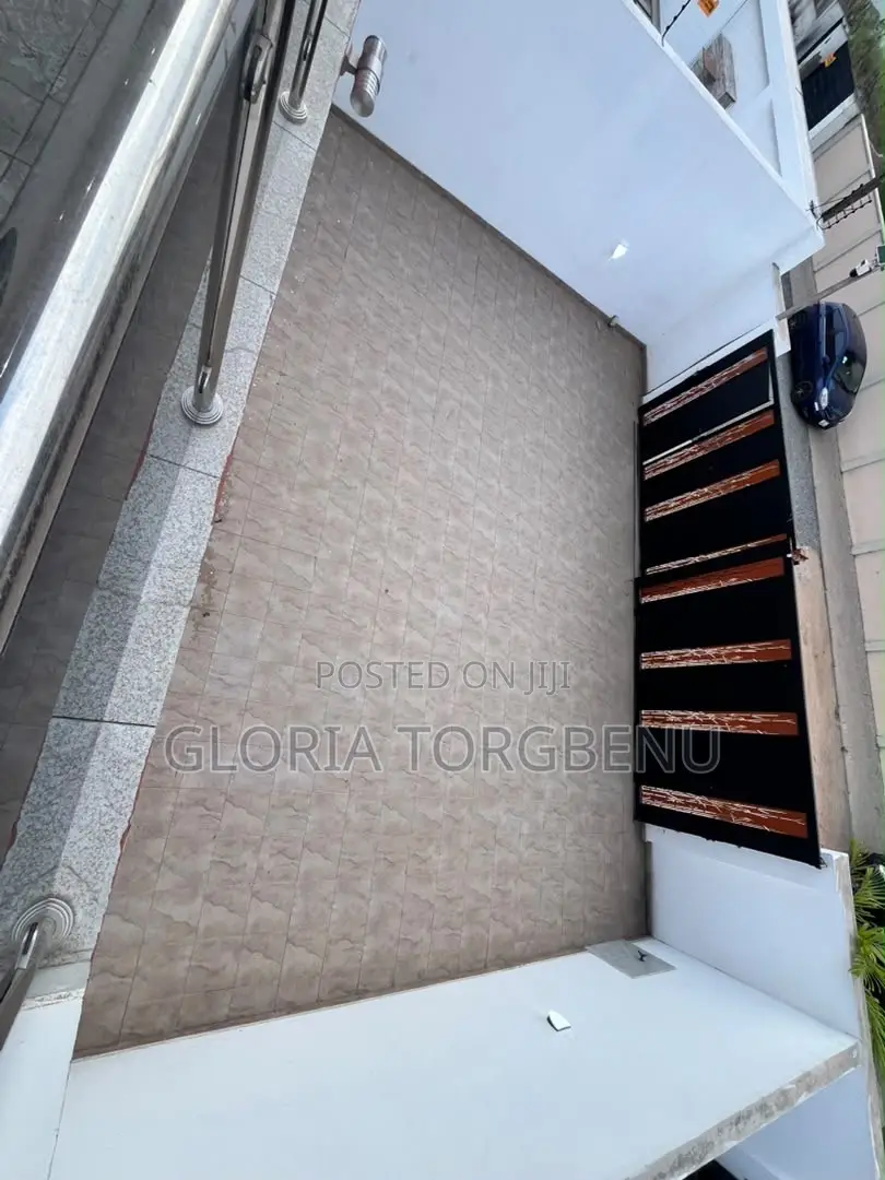 4bdrm House in East Legon for sale