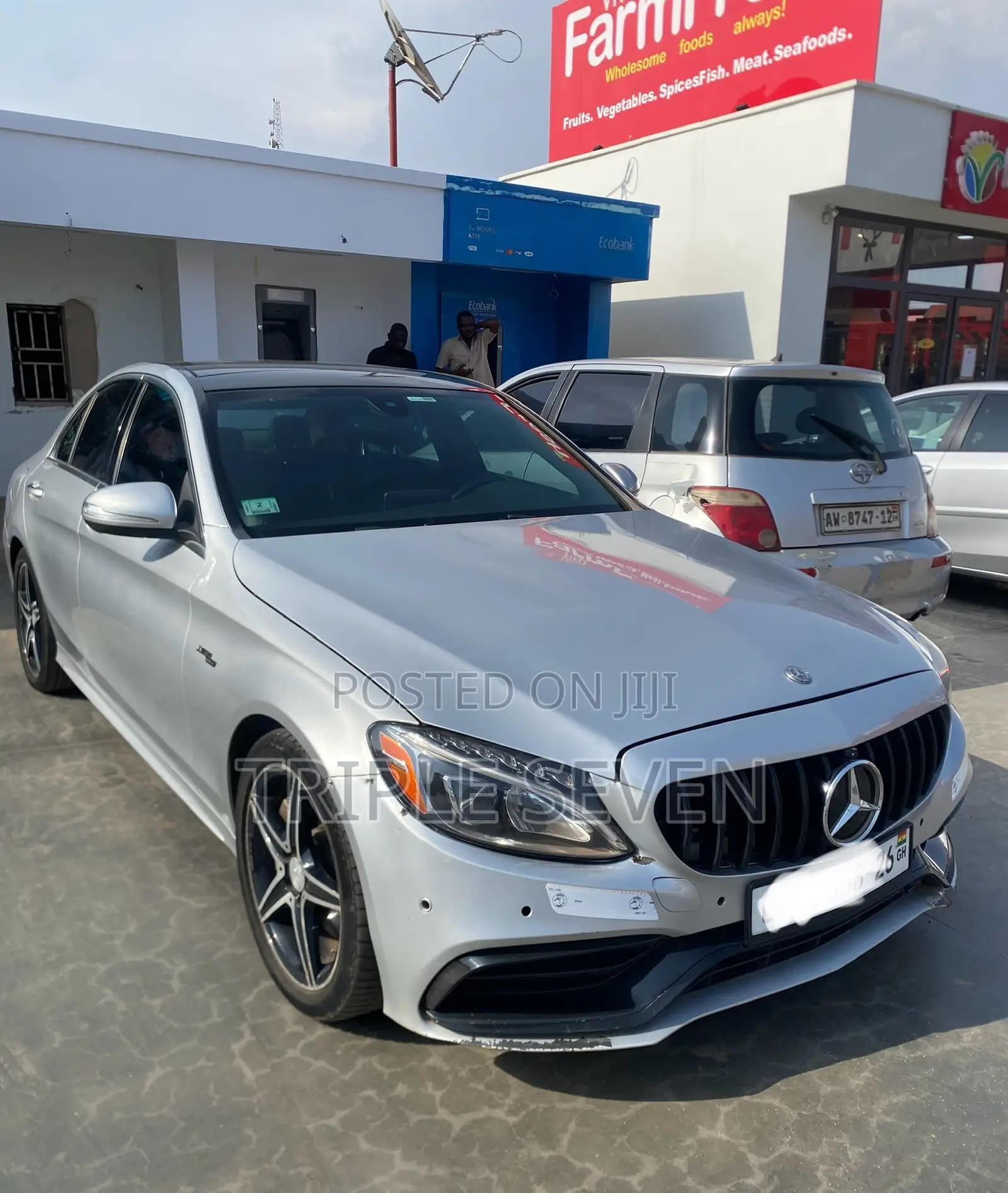 Mercedes-Benz C300 2015 Silver
