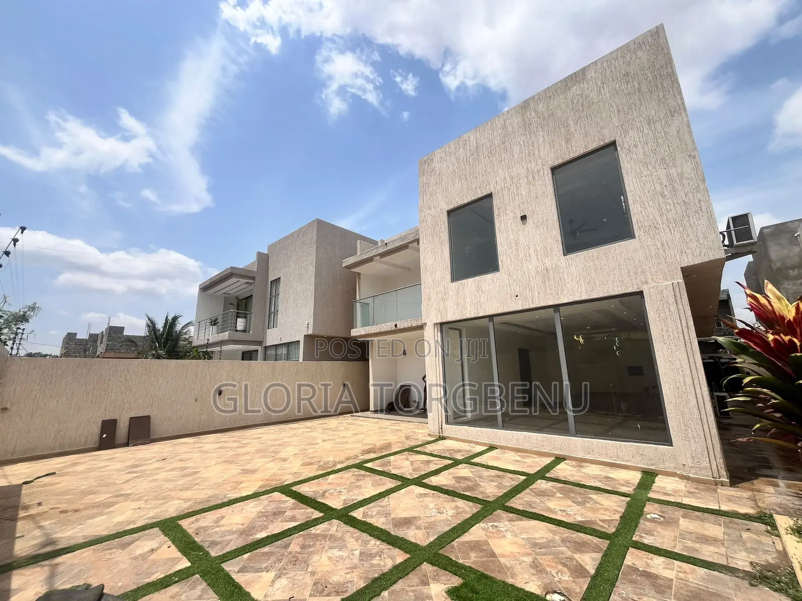 4bdrm House in East Legon for sale