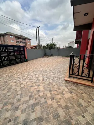 3bdrm House in East Legon for rent