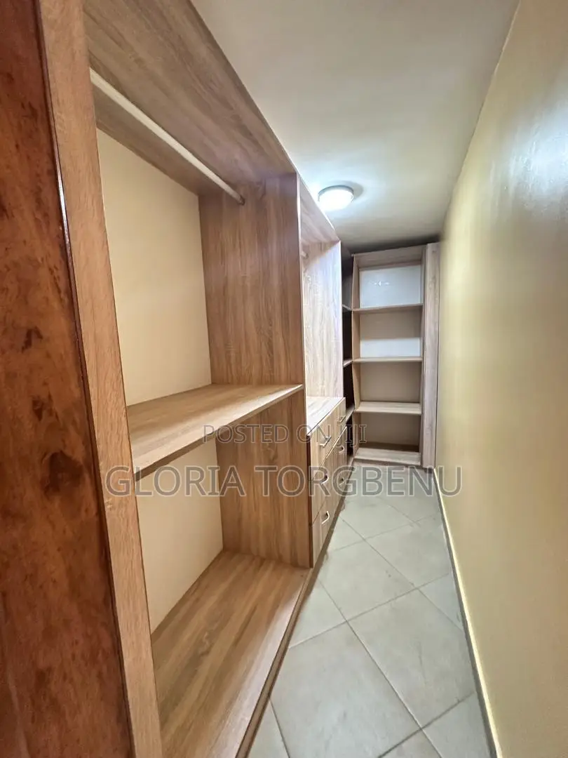 3bdrm House in East Legon for rent