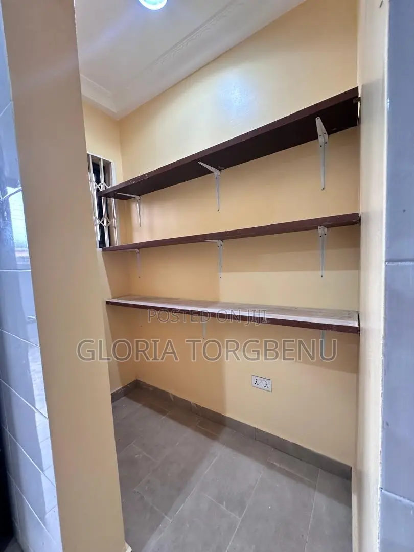 3bdrm House in East Legon for rent