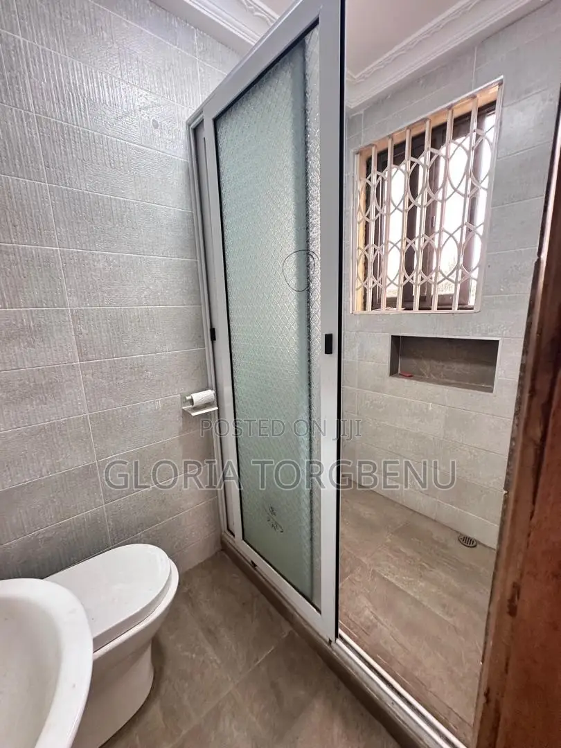 3bdrm House in East Legon for rent