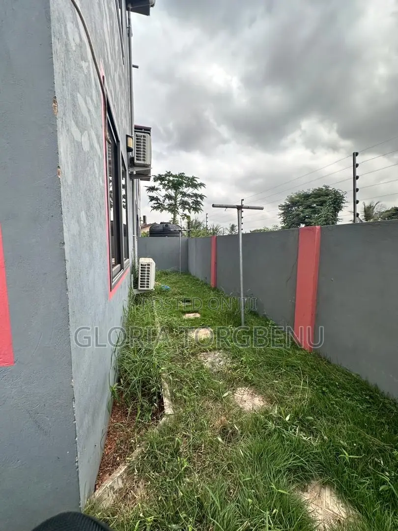 3bdrm House in East Legon for rent
