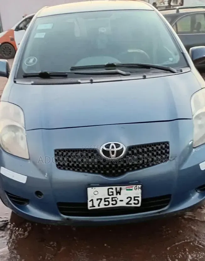 Toyota Yaris 2010 Blue