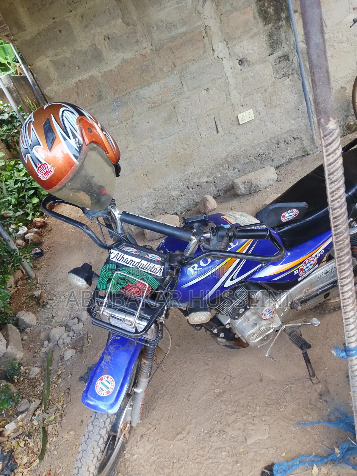 New Royal RY150 2026 Blue