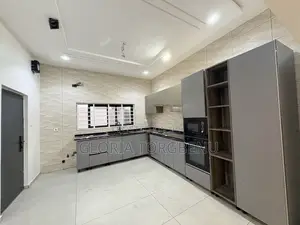 3bdrm House in East Legon for rent