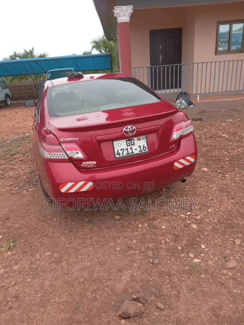 Toyota Camry 2011 Red