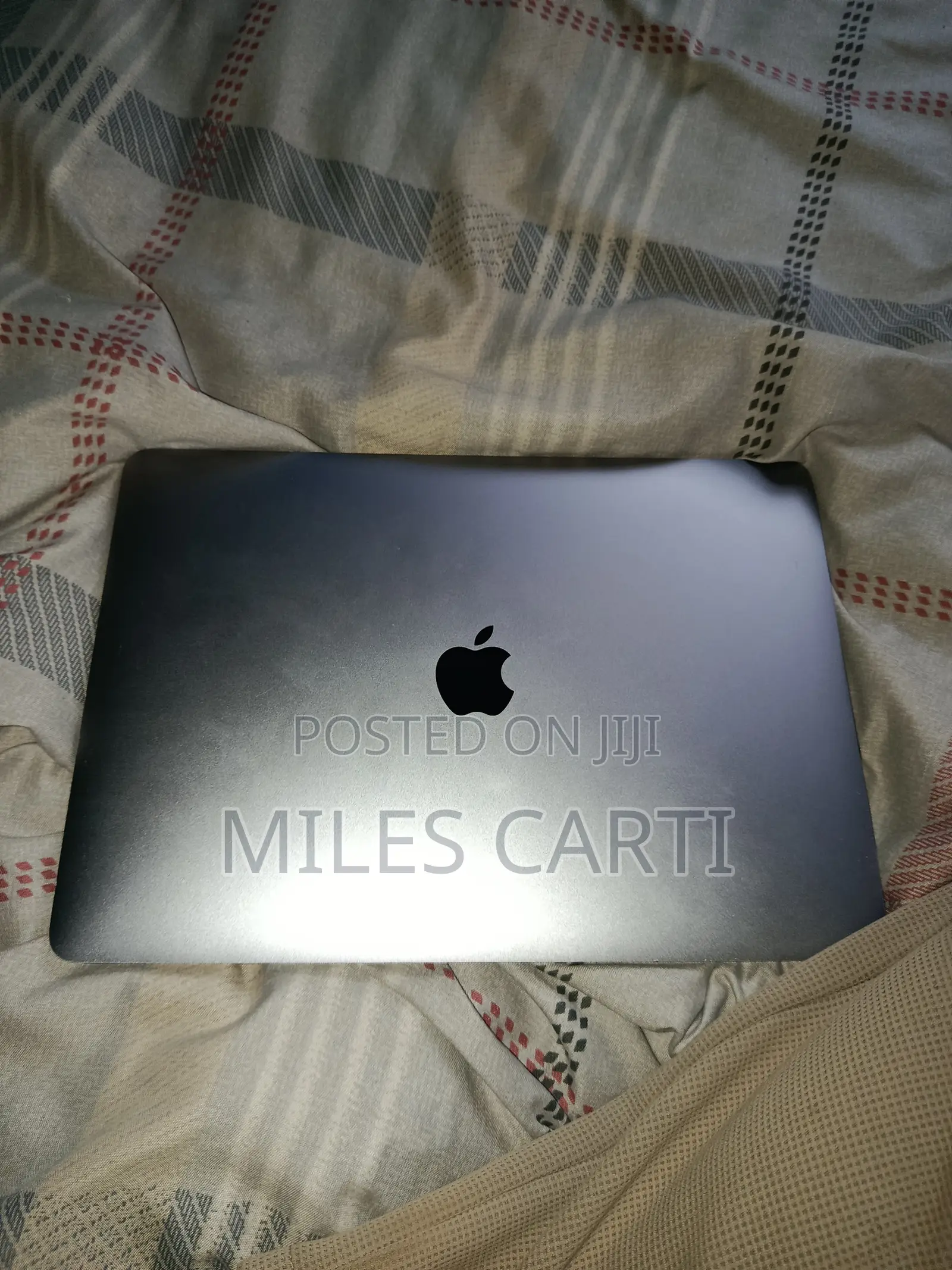 Laptop Apple MacBook Pro 2020 8GB Intel Core i5 SSD 512GB